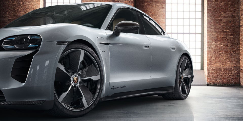 Porsche Exclusive veredelt den Taycan