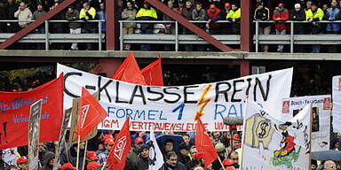 Protest von Tausenden Arbeitern in Sindelfingen