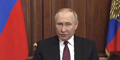 "Wütender Putin tobt im Bergversteck"