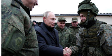 Putin: Wilde Spekulationen um mysteriöse Flecken