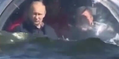 Putin unternimmt Tauchgang mit U-Boot