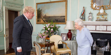 Johnson wollte Queen trotz Corona persönlich besuchen