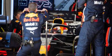 Formel-1-Box von Red Bull