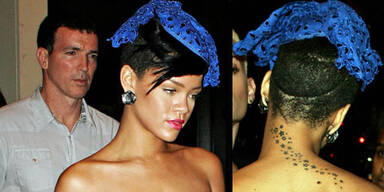 Schräger Hut: Rihanna versteckt Kahlkopf