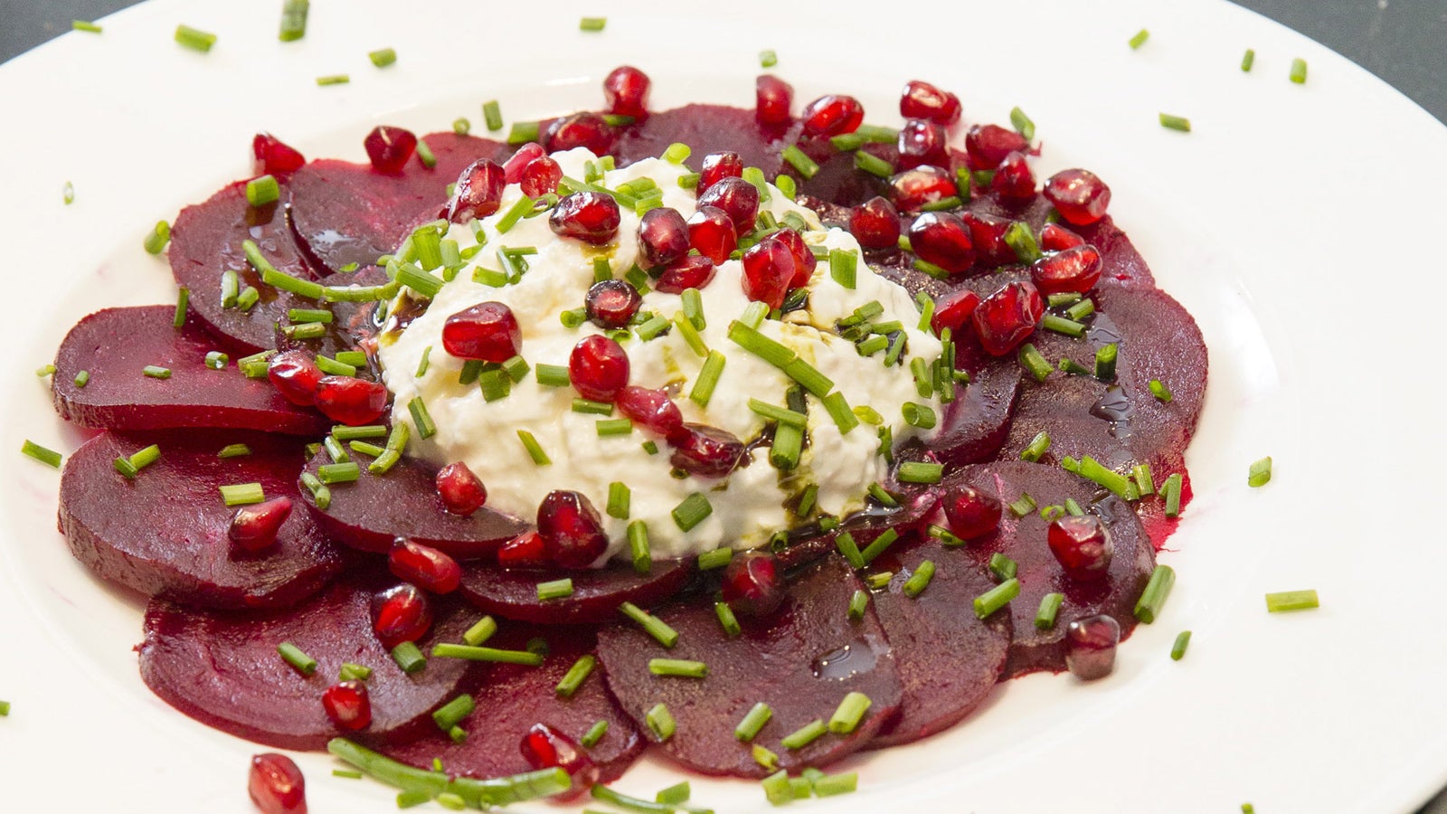 Rote-Rüben-Carpaccio mit Schafskäse - Cooking Rote-Rüben-Carpaccio mit Schafskäse - Cooking