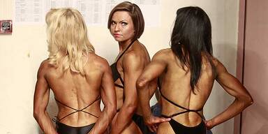 Russlands braune Bodybuilderinnen