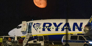 Bombendrohung: Ryanair-Maschine musste in Berlin notlanden