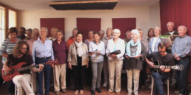 Senioren-Chor singt Ärzte-Hit gegen Fremdenhass