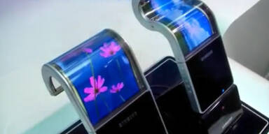 Samsung bringt biegsame Smartphones