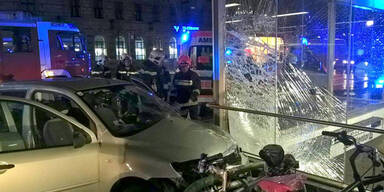 18-jähriges Alko-Girlie crasht in Wiener U-Bahnstation