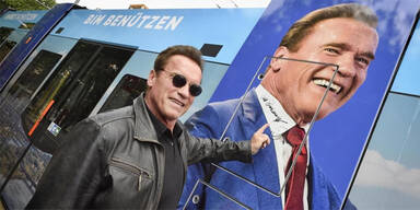 Schwarzenegger Autogramm Wiener Linien