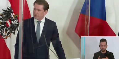 Sebastian kurz bei pressekonferenz