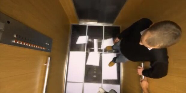 LG lässt Fahrstuhl Boden einkrachen
