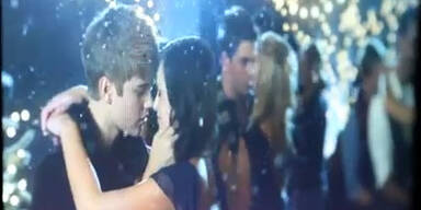Fan-Aufreger: Justin Bieber küsst fremd
