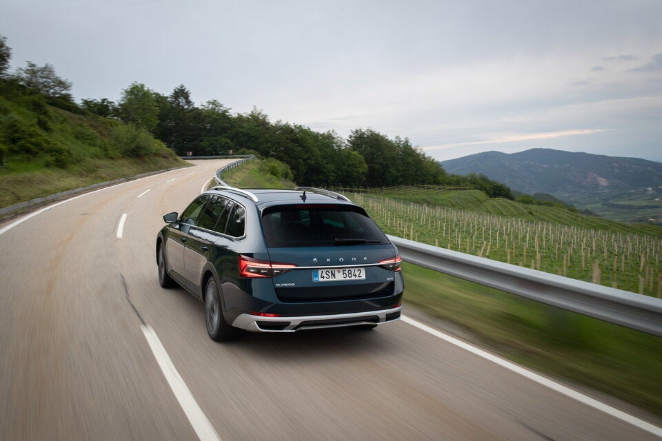 Skoda Superb Combi