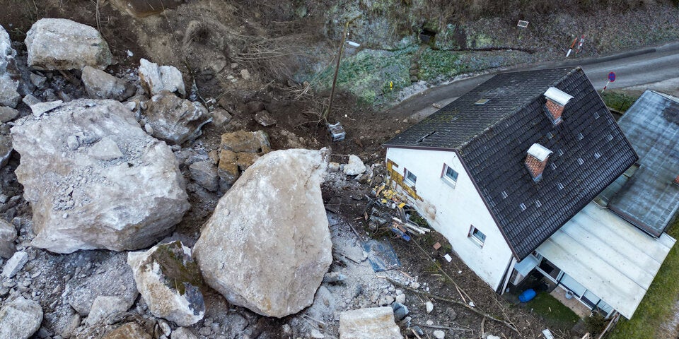 Nach Felssturz in Steyr bleiben Häuser unbewohnbar