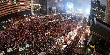 Südkoreas Präsidentin lässt Parlament über Rücktritt entscheiden
