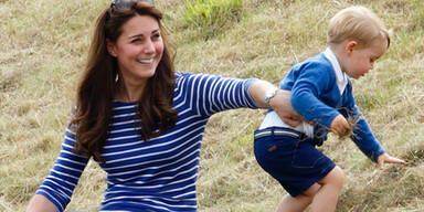Herzogin Kate und Prinz George beim Polospiel