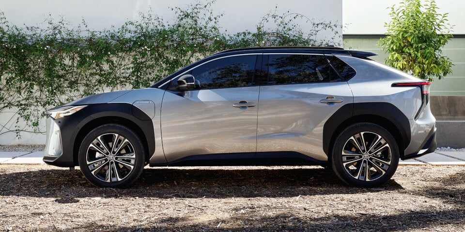 Das ist Toyotas erstes Elektroauto