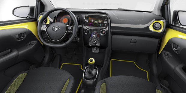 Toyota greift mit dem Aygo x-cite an