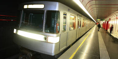 Betrunkener fiel in Wien auf U1-Gleise
