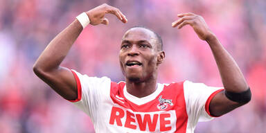 Irrer Torjubel von Köln-Profi Ujah