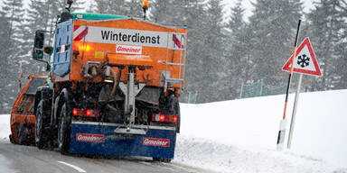 Vorarlberg versinkt im Schnee