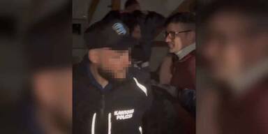 Rechtsextremist Sellner von Schweizer Polizei abgeführt
