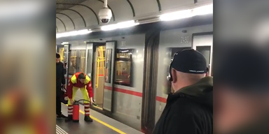 Feuer-Alarm in der Wiener U-Bahn