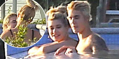 Justin Bieber & Hailey Baldwin flirten im Pool