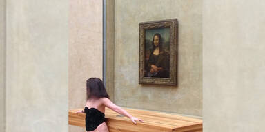 Deborah de robertis Louve Mona Lisa