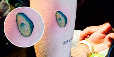 Miley Cyrus: Avocado-Tattoo