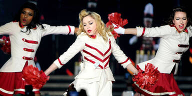 Madonna: Acht Outfits für eine Show