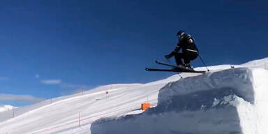 HC Strache Ski