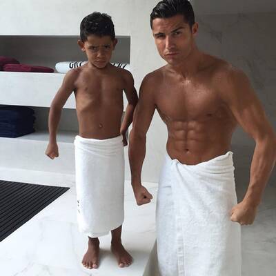 Ronaldos Foto-Show mit Sohn