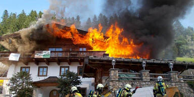 Kitzbühel: Nobel-Villa brennt völlig aus