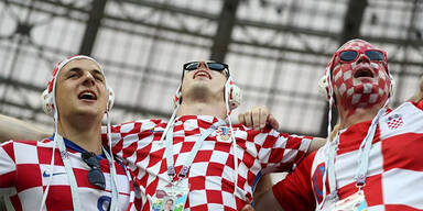 Darum tragen Kroatien-Fans Wasserball-Kappen