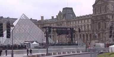 Vorplatz des Louvre aus Sicherheitsgründen evakuiert
