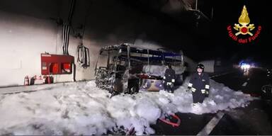 Italien: Lenker rettete 25 Kinder aus brennendem Bus