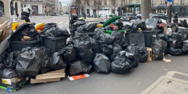 Paris: Stadt der Liebe versinkt im Müll