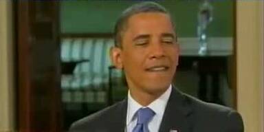 Obama killt Fliege während TV-Interview