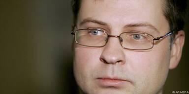 Valdis Dombrovskis versucht zu beruhigen
