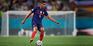 Fix: Real-Star Varane wechselt zu Man United