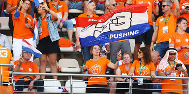 "Oranje"-Fans feiern in kompletter Ekstase