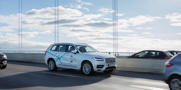 Selbstfahrende XC90 kommen auf Straße