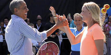 Tennis-Beauty spielt mit US-Präsident