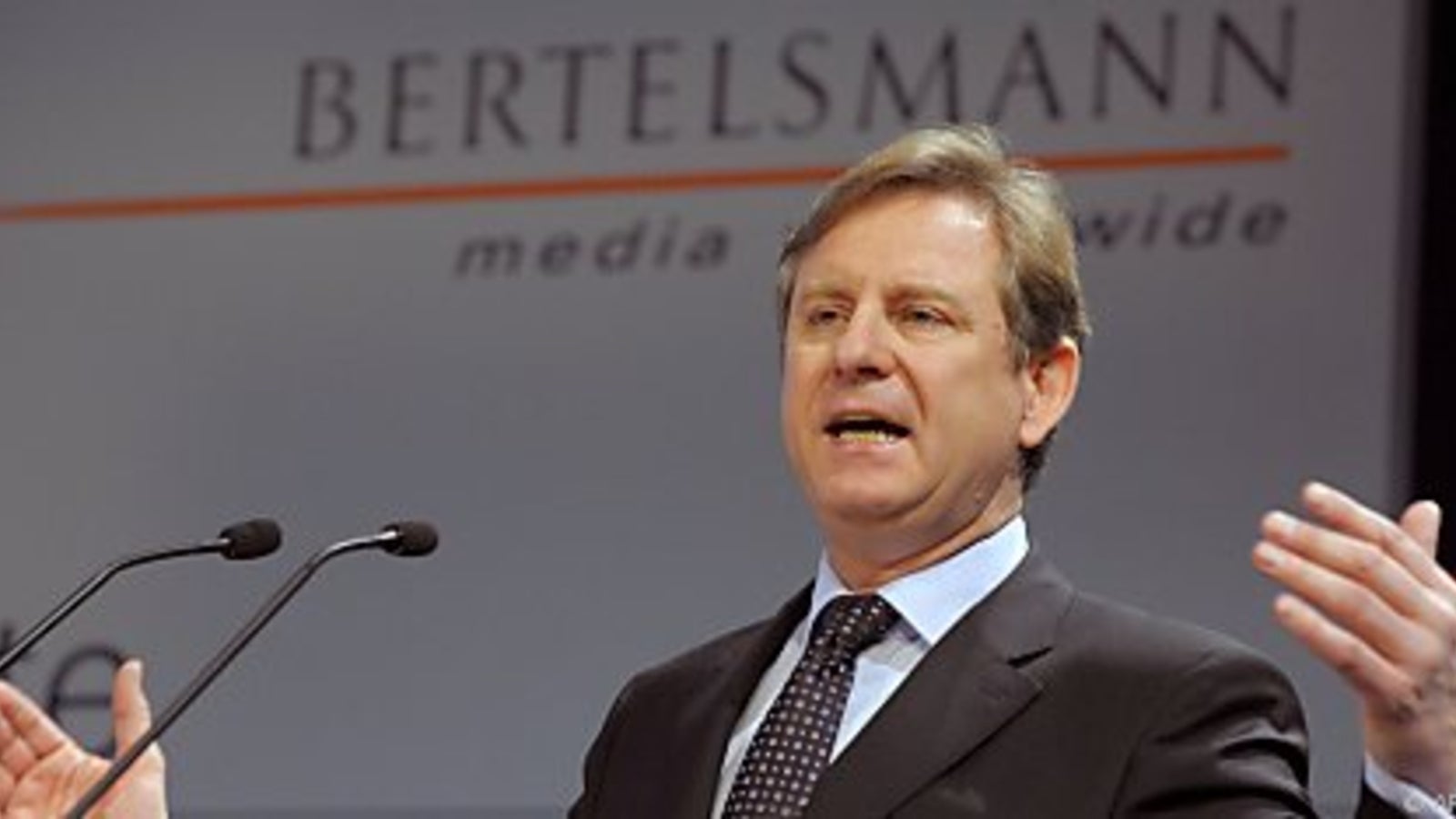 Tiefe Einblicke In Heiko Bertelmann – DUSHDU