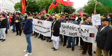 Afghanistan-Demo legt Wiener City lahm 