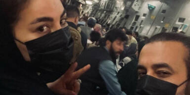 Pop-Star flieht an Bord von US-Militärflieger aus Kabul