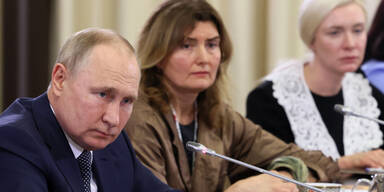Putin trifft Mütter getöteter Soldaten